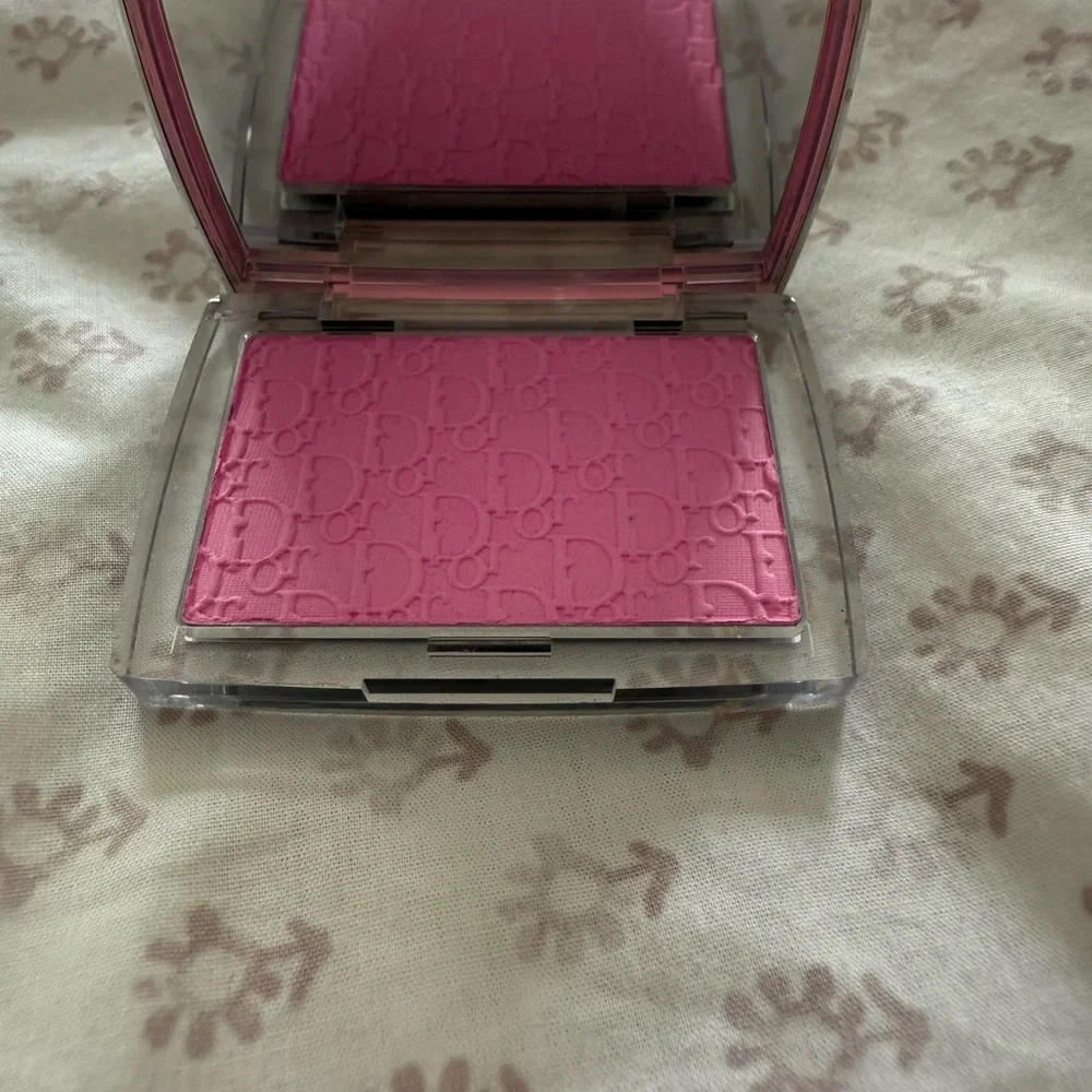 Dior Backstage Rosy‎ Glow Blush – 001 Pink – Universal Color-Awakening Blush